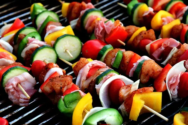 Les secrets des viandes au barbecue : techniques et conseils